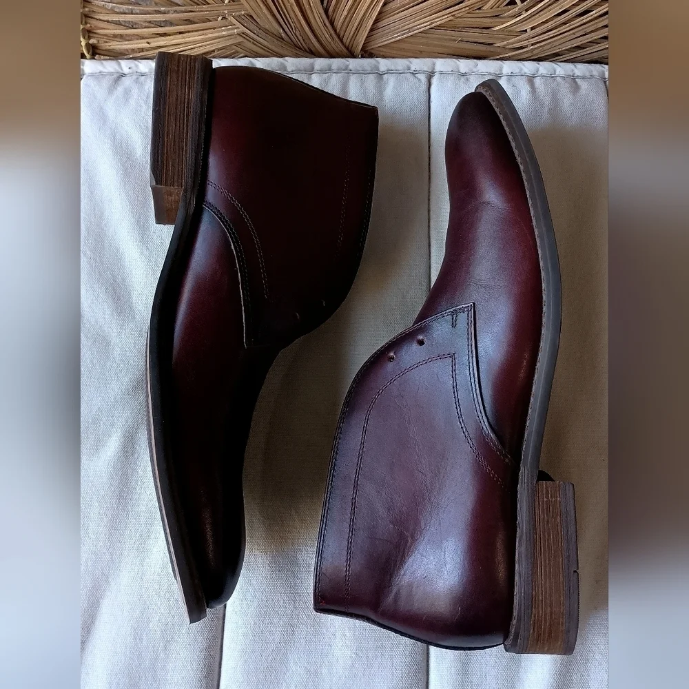 Moretti Black Label Men's Burgundy Leather Chukka Boots_11